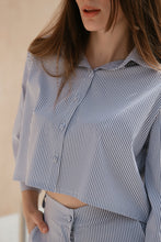 Load image into Gallery viewer, Mahina crop shirt
